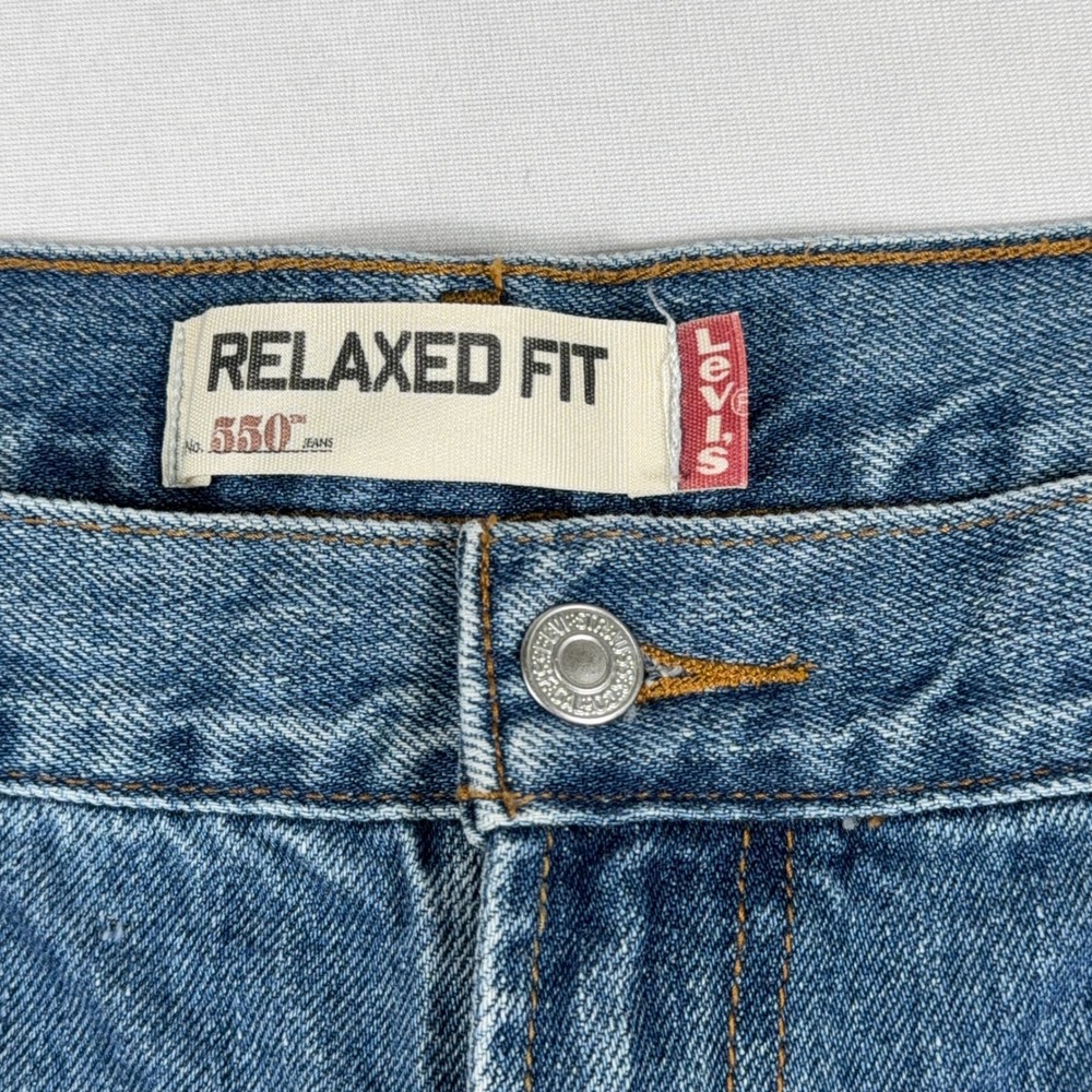Levi's 550 Relaxed Fit Jeans 100% Cotton Denim W42 L30 Blue Classic Casual - Picture 4 of 13